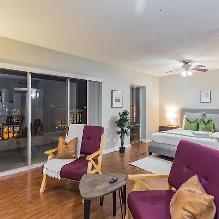 Studio In Downtown Memphis Apartment